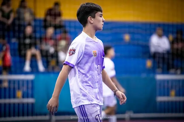 Atleta com a bola