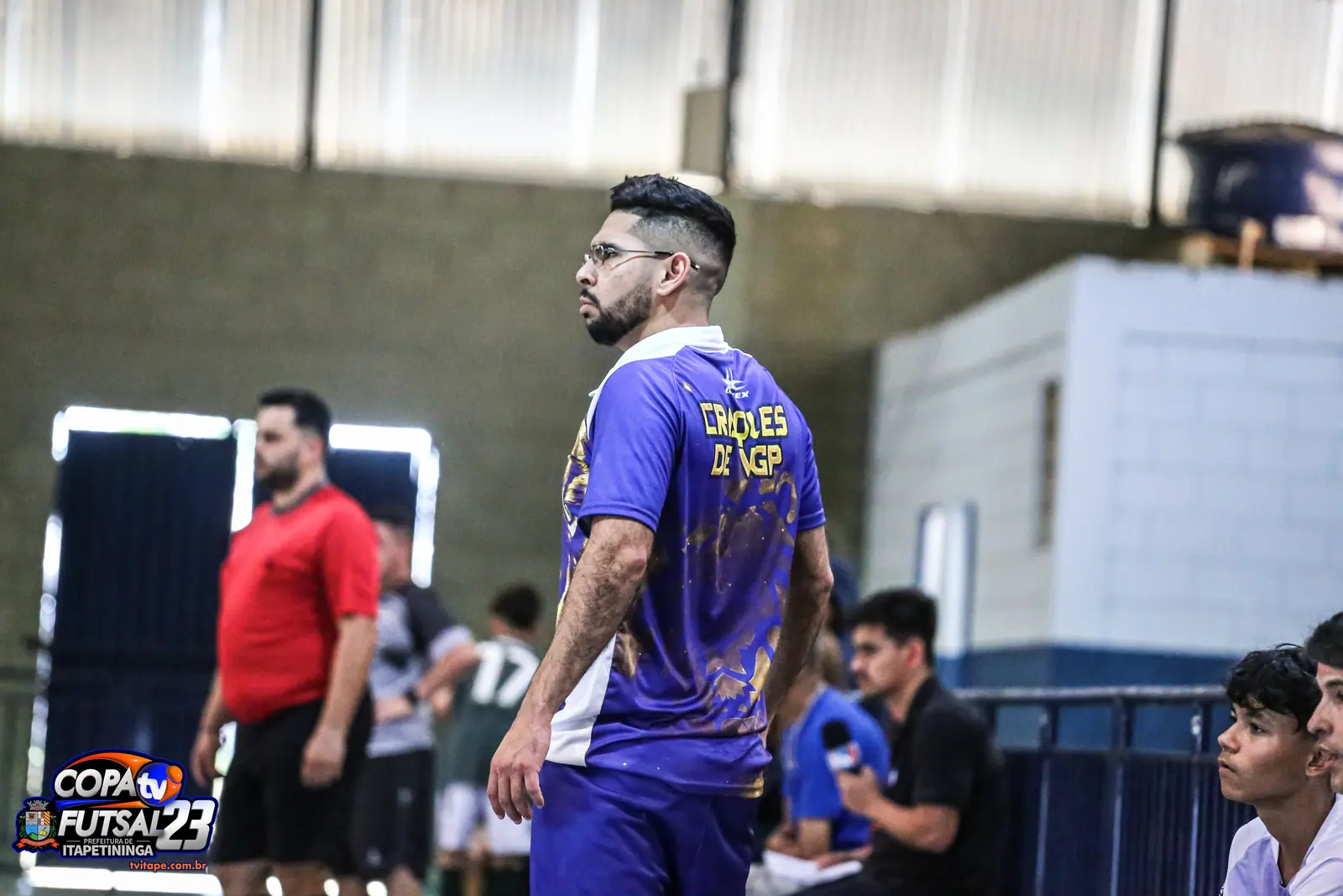Bruno Domingues à beira da quadra na Copa TVI